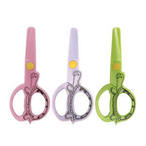 Ciseaux artisanaux en plastique PP en forme d'animal pour enfants, ciseaux de sécurité pour étudiants avec motif de tortue, couleurs rose, vert, violet - Product Image 1