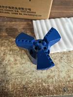 Prix pas cher de haute qualité trois ailes renforcées Concave PDC foret accessoires de forage fabriqués en Chine