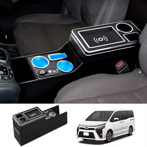 Boîte d'accoudoir spécification automatique pour <span class=keywords><strong>Odyssey</strong></span> Toyota Voxy <span class=keywords><strong>Console</strong></span> Noah Esquire <span class=keywords><strong>Console</strong></span> 80 série boîte de rangement de charge sans fil - Product Image 2