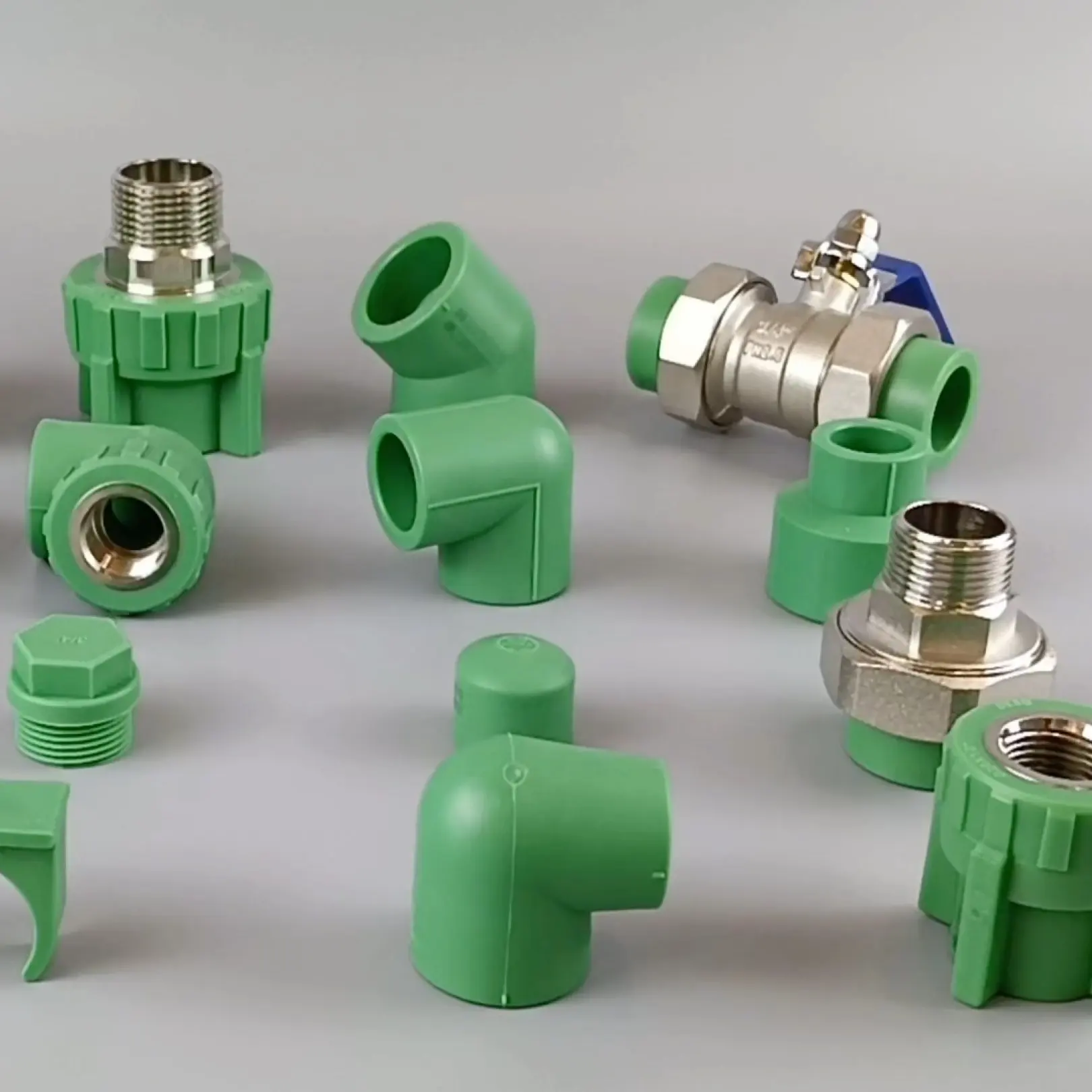 DESO Heat Resistant PPR Pipe Fittings 90 Reducing Elbow Coupling Tee PPR 32mm All type PPR Fittings