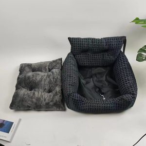 Cama Portátil para Perros y Gatos para las Cuatro Estaciones con Cojín de Seguridad Desmontable Hecho de Algodón Oxford - Product Image 2