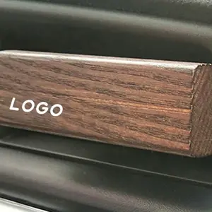 Custom Luxe Aromatische Hout Diffuser Auto Vent Vloeibare Luchtverfrisser Houten Auto Parfum Diffuser Clip