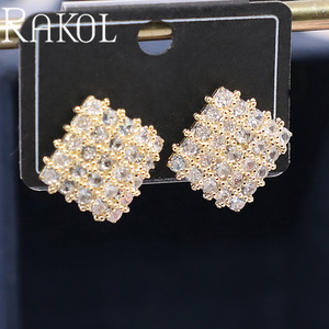 RAKOL ZPE1876 Rombo geométrico avanzado Nueva moda Arreglo cruzado Pendientes de circón completo - Product Image 2
