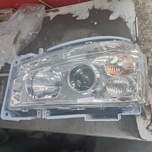 ชุดไฟหน้ารถบรรทุก Sinotruk F3000 Shaanxi รุ่น WG9719720001 และ WG9925720 Howo สภาพใหม่ - Product Image 1