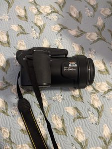 กล้องดิจิตอลคอมแพค Nikon P1000 125X Super Long Zoom 4K UHD มือสอง - Product Image 3