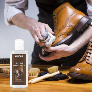 AKSGRP Kit de cirage de chaussures en cuir de formule naturelle personnalisée Kit de nettoyage et de revitalisant pour chaussures et bottes - Product Image 6