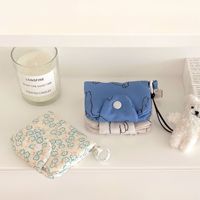 Dompet Koin Kain Motif Bunga Grosir Pabrik, Dompet Kecil Portabel dengan Kancing Tekan, Gantungan Kunci untuk Menyimpan Earphone dan Kartu