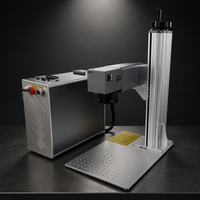 Machine de marquage laser à fibre de haute qualité pour la gravure de badges, cartes de visite et logos