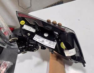 Pour Lamborghini <span class=keywords><strong>Urus</strong></span> Modèle 18-23, Ensemble de feux arrière d'origine démonté en usine, Feu stop anti-collision arrière - Product Image 5