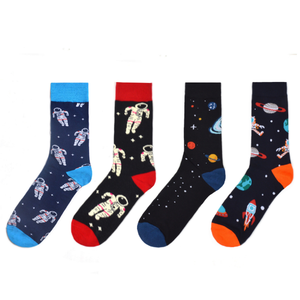 Calzini da Uomo Personalizzati OEM a Tema Astronauta, Calzini Originali a Tema Spaziale all'Ingrosso, Produzione Transfrontaliera - Product Image 2