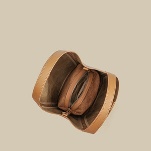 Sac seau grande capacité pour femme en cuir véritable haut <span class=keywords><strong>de</strong></span> gamme, modèle panier, personnalisable ODM/OEM, nouvelle collection 2026 - Product Image 2