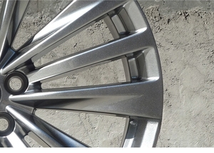 Rines de 20 Pulgadas para Automóvil, Compatibles con Toyota Alphard, Sienna, Crown, Land Cruiser y Lexus LM - Product Image 6