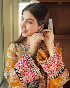 Hermosa parte superior de Georgette pesada de alta calidad con Georgette Plazzo completamente bordado y pesado para mujeres y niñas - Product Image 1