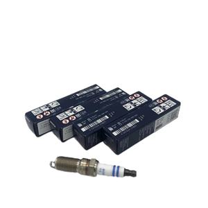 أجزاء إصلاح السيارات الجديدة بالكامل OE الاشتعال من أجل بوش شمعة إشعال لبيك شيفروليه لفورد - Product Image 2