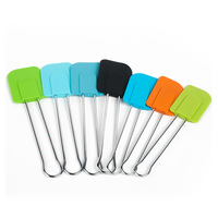 Vente en gros Spatule en silicone personnalisée avec manche en acier inoxydable pour la cuisson des omelettes et des gâteaux Logo fabriqué pour la cuisine à domicile