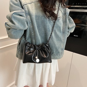 Black Patent Leather Drawstring <b>Shoulder</b> Bag With Chain <b>Strap</b> Minimalist Style Single Handle Daily Use All Seasons - Product Image 1