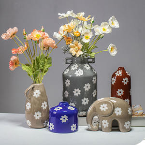 Vase décoratif en céramique de salon motif de fleur marron et blanc Vase <span class=keywords><strong>à</strong></span> fleurs créatif pour la décoration - Product Image 4