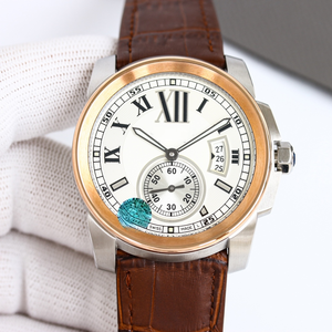 Montre polyvalente pour homme à deux tons de fabrication suisse : cadran à chiffres romains, chronographe et bracelet à motif crocodile marron - Product Image 2