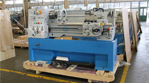 <span class=keywords><strong>Torno</strong></span> mecánico de <span class=keywords><strong>torno</strong></span> <span class=keywords><strong>paralelo</strong></span> chino CM6241V, <span class=keywords><strong>torno</strong></span> tradicional - Product Image 4