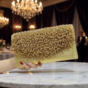 Borsa a tracolla di lusso 2026 con perle, catena e nappe, borsa a busta scintillante in raso, firmata, per feste - Product Image 1