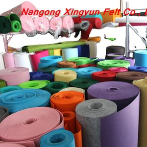 1 ~ 4mm不織布フェルト生地ロールカラーポリエステルフェルト生地ロール - Product Image 1