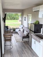 Bâtiment capsule à deux étages remis à neuf |   Maison modulaire moderne à 2 chambres à vendre, solutions de logement pour les vacances avec salle de bain