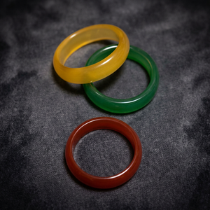 กำไลข้อมือหินสีฟ้าธรรมชาติ ทรงกลมเรียบเนียน เครื่องประดับแฟชั่น กำไลข้อมือคริสตัลสีฟ้าทรงกลม เครื่องประดับขัดเงาอย่างหรูหรา - Product Image 1