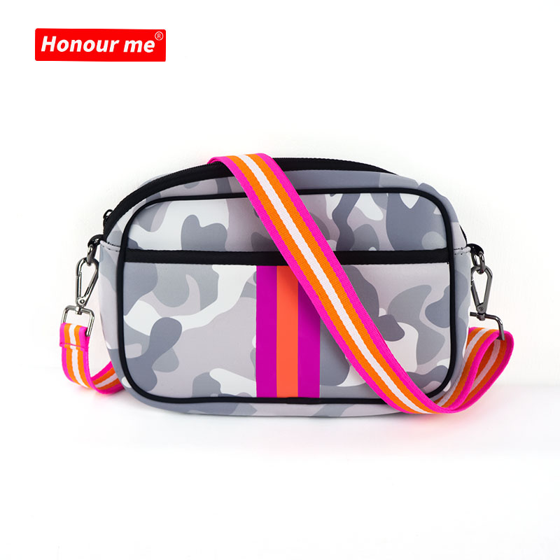 Wholesale Fashion Metallic Stripe Printing Cross body Cell Neoprene messenger bags