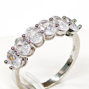 Anelli con Zirconi Ovali Brillanti, Fedi Nuziali, Gioielli da Sposa e Damigella, Anello Nuziale con Moissanite Taglio Ovale per Lei - Product Image 1