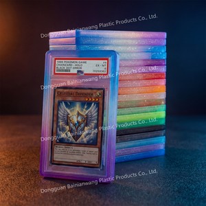 Protège-cartes TPU à paillettes dégradées multicolores pour cartes de jeu de collection et gradées - Product Image 6