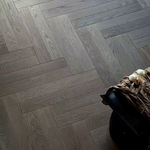 <span class=keywords><strong>Parquet</strong></span> à chevrons en chêne rouge du Canada brossé <span class=keywords><strong>gris</strong></span> résistant à l'humidité Plancher en bois d'ingénierie Art Splice Chevron Planchers en bois composite - Product Image 3