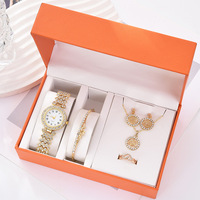 Ensemble de montres cinq pièces pour femme, motif Dragon, multi-usages, populaire à l'international, style professionnel et tendance, à quartz incrusté de diamants