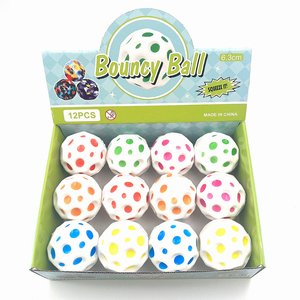 Balle rebondissante colorée en forme de lune, jouet anti-stress en caoutchouc, balle sensorielle à lancer pour les cadeaux de fête pour enfants - Product Image 5