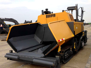 Pavimentadora <span class=keywords><strong>de</strong></span> <span class=keywords><strong>Asfalto</strong></span> <span class=keywords><strong>de</strong></span> Alta Gama RP605 <span class=keywords><strong>de</strong></span> 6m, Marca Líder, Motor Potente, Control Inteligente <span class=keywords><strong>para</strong></span> <span class=keywords><strong>Carreteras</strong></span> y Pistas <span class=keywords><strong>de</strong></span> Aeropuertos - Product Image 1