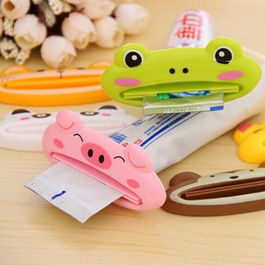 Cartoon Animal <b>Toothpaste</b> Dispenser Plastic Automatic Squeezer For Bathroom Use - Product Image 1