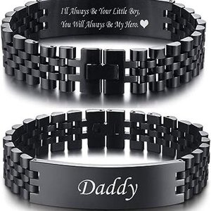 Braccialetto <span class=keywords><strong>con</strong></span> cinturino maschile in acciaio inossidabile 316l costoso di alta qualità all'ingrosso regalo <span class=keywords><strong>con</strong></span> nome inciso personalizzato per uomo padre - Product Image 3