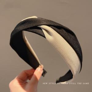 Pinzas para el Cabello Vintage, Simples, Combinables con Todo, Hechas a Mano, de Materiales Mixtos, Estilo Coreano, de Ala Ancha, Presionadas, para Chicas, Accesorios para el Cabello de Celebridades de Internet - Product Image 6