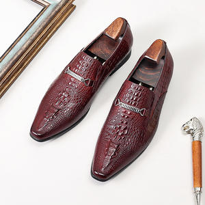 Zapatos casuales de negocios para hombre con punta en pico, mocasines, zapatos de cuero de una sola pieza, cuero de vaca de primera calidad con diseño de cabeza de dragón - Product Image 6
