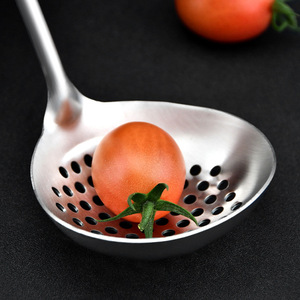 Cuchara de sopa de acero inoxidable con borde para colgar, tazón profundo engrosado, mango largo, juego de utensilios de cocina - Product Image 4