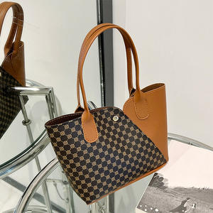 Sacs pour femmes en gros directement de l'usine, sacs à bandoulière minimalistes tendance pour femmes, sacs fourre-tout de créateur - Product Image 3