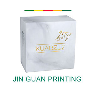 Caja de Regalo Magnética de Papel para Cosméticos con Diseño de Lujo y Logotipo Personalizado en Dorado - Product Image 3