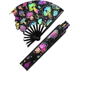 Éventail pliant réfléchissant holographique en tissu de bambou avec étui pour événements et raves - Product Image 1