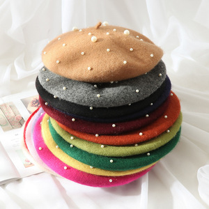 Vente de gros Béret femme hiver en laine avec perles à la mode personnalisée - Product Image 1