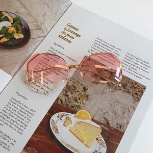 2024 haute qualité femmes <span class=keywords><strong>lunettes</strong></span> <span class=keywords><strong>de</strong></span> <span class=keywords><strong>soleil</strong></span> designer femmes à la mode luxe sans monture <span class=keywords><strong>lunettes</strong></span> <span class=keywords><strong>de</strong></span> <span class=keywords><strong>soleil</strong></span> <span class=keywords><strong>2023</strong></span> <span class=keywords><strong>lunettes</strong></span> <span class=keywords><strong>de</strong></span> <span class=keywords><strong>soleil</strong></span> - Product Image 5