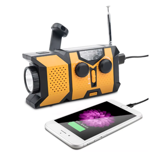 Radio Solar <span class=keywords><strong>de</strong></span> Emergencia con Linterna y Material Plástico, <span class=keywords><strong>Interpretación</strong></span> en Tiempo Real en 138 Idiomas para Agencias - Product Image 3