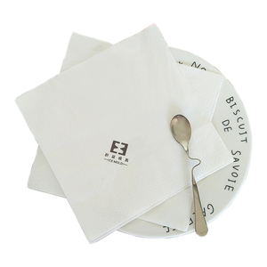 FSC sertifikalı 2 katlı bakire odun hamuru için yemek peçeteleri katlanmış sac tarzı kokteyl için özelleştirilebilir renkli baskılı tasarım - Product Image 6