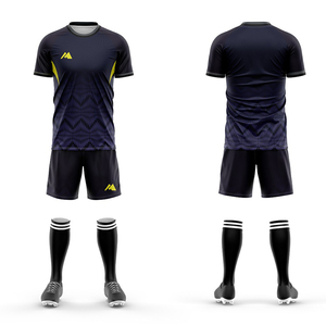 Uniforme de Fútbol Personalizado de Alta Calidad, Conjunto de Camiseta de Fútbol Sublimada con Nombre Personalizado, Incluye Pantalones Cortos y Camiseta - Product Image 3