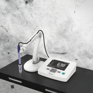 เครื่องวัดค่า <span class=keywords><strong>pH</strong></span> แบบตั้งโต๊ะ <span class=keywords><strong>PH</strong></span>-300Pro พร้อมหน้าจอ OLED ความแม่นยำ 0.01pH รองรับการปรับแต่ง OEM - Product Image 3