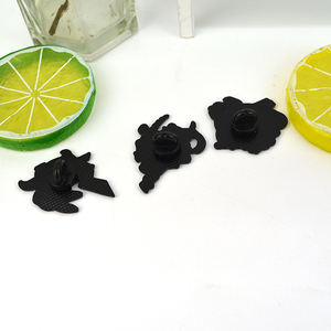 <span class=keywords><strong>Pikachu</strong></span> inspiré Poke/Mon métal artisanat ensemble positif émail épinglettes motivation mignon broche Badges épingles à pouce - Product Image 2