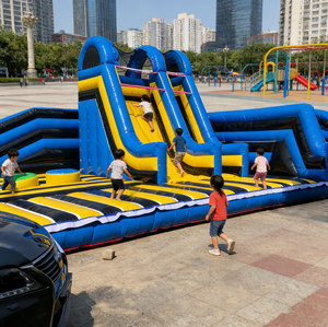 Château gonflable sur mesure QIQU pour <span class=keywords><strong>parc</strong></span> à thème, mur d'escalade robuste et emboîtable pour centre de divertissement familial (FEC), certifié usine - Product Image 1